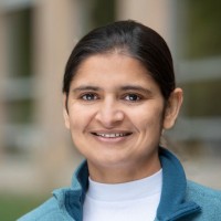 Garima Arya Email