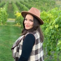 VirtuAlly Employee Kaity Trivino's profile photo