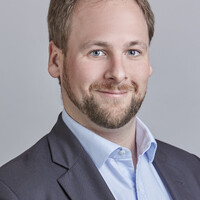 Linlithgow Partners Employee Roger Dean's profile photo