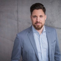 Simon Ernst Email & Phone Number