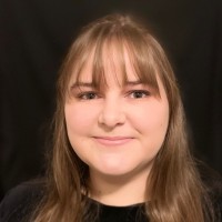 Helping Education Employee Elizabeth Pierce's profile photo