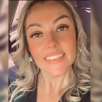 Fernanda Luz Milhace Email