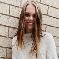 VESTIQUE Employee Amber Johnson's profile photo