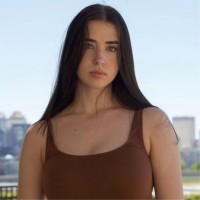 AGAT Laboratories Employee Nadia Kearl's profile photo