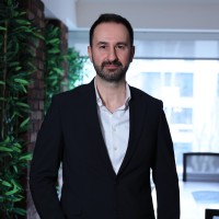 Umut Yüksel Email