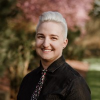 Lindsay Skakun-Ward Email