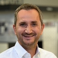 Daniel Vogl Email