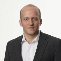 Daniel Schlögl Email