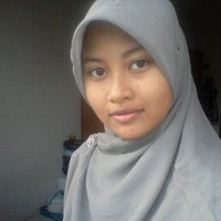 Private Maths Tutor Employee Novia Hayati's profile photo