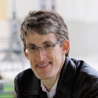 Eric Vachez Email