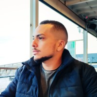 Daniel Farias Email