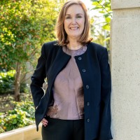 Susan Matos Email
