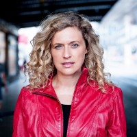 Linnea George Email