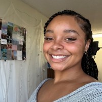 Launchmaps Employee Zoe Sanaa's profile photo
