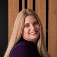 Shelly Perez Email & Phone Number