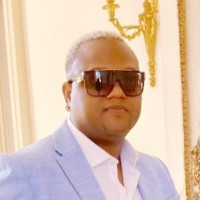 VIABUS SAS Employee Jean Saintuma's profile photo