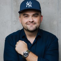 Simon Schmincke