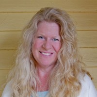Laura House Email & Phone Number