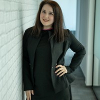 Fanni Pásziczki Email