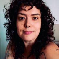 Bia Poiani Email & Phone Number