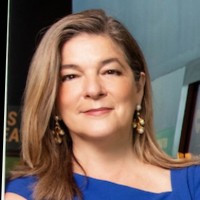 Email e telefono di Phoebe Miles