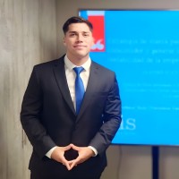 Alonso Flores Fre Email