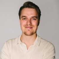 Mads Vendelbo Email