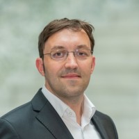 Eric Voß Email