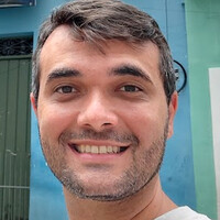 Vitor Cordeiro Email
