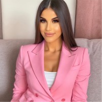 Optima Medical Employee Rawah Aldarraji's profile photo