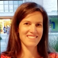 Zsófia Vajda Email