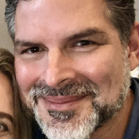 Compass Holding, LLC Employee Ricardo Farias's profile photo