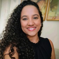 Luize Andrade Email