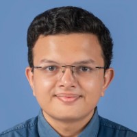 Daksh Naik Email
