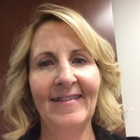 Makino Employee Kim Powers's profile photo