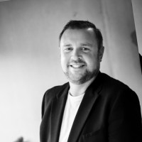 Sebastian Schmidt Email