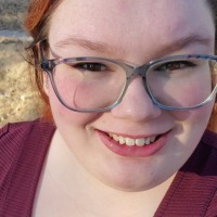 Danielle Holland Email