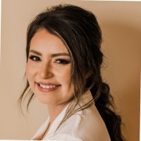 YK Communications Employee Claudia Vaclavick's profile photo