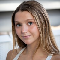 The Simple Good Employee Lauren MacKe's profile photo