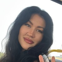 Kiri Cheuk Email & Phone Number