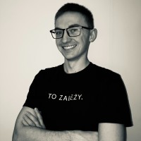 Mateusz Kmieciak Email