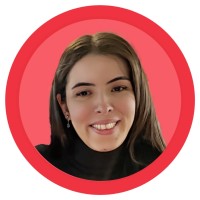 Cansu Çolak Email