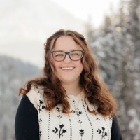 Abigael Taylor Email & Phone Number