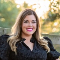 Savvy Oil & Gas Consulting Employee Sarah Magruder's profile photo