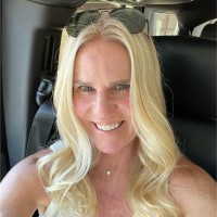 Carrie Goldman Email & Phone Number