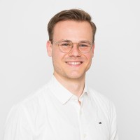 Niklas Moczarski Email