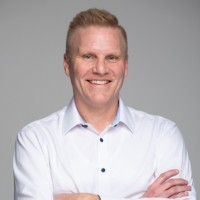 Tim Simmons