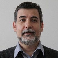 E-mail e número de telefone de Radu Pana