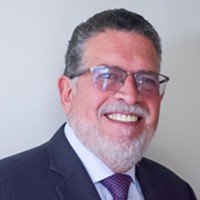 Medardo Cadena Email