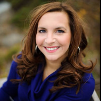 Amazon Employee Lisa Robertson's profile photo